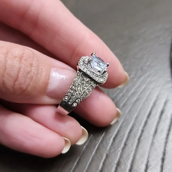 Proposal RING - Picture 3 of 5